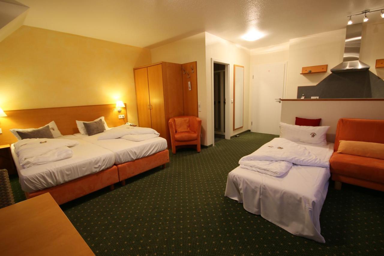 Berggasthof Hotel Igelwirt Schnaittach Exteriör bild