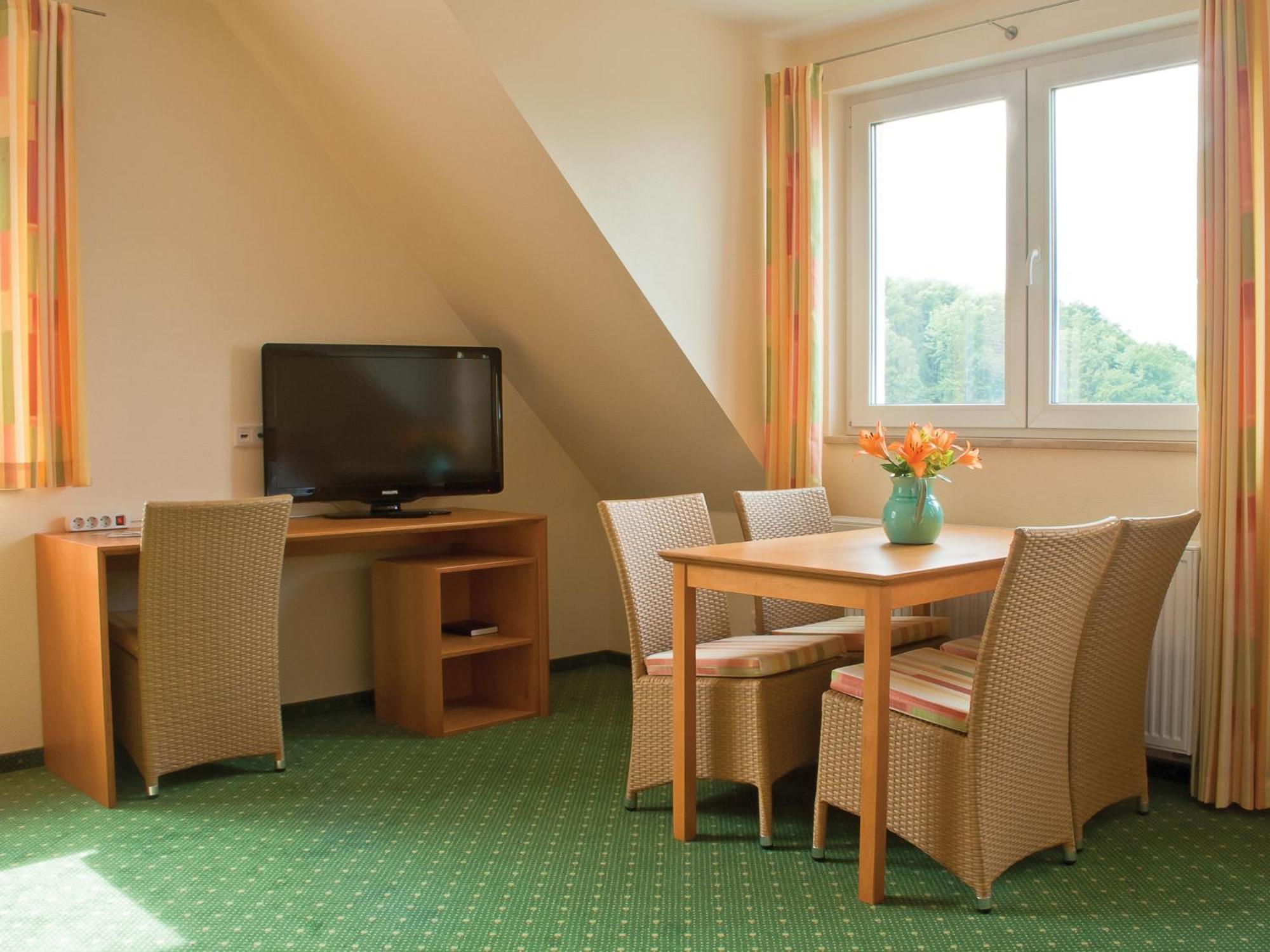 Berggasthof Hotel Igelwirt Schnaittach Exteriör bild
